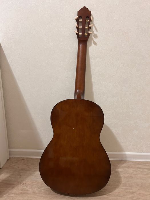 Гитара Yamaha C40
