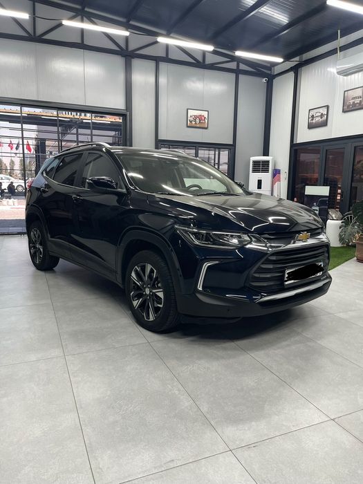 Tracker 2 Premier avtomobil sotiladi !