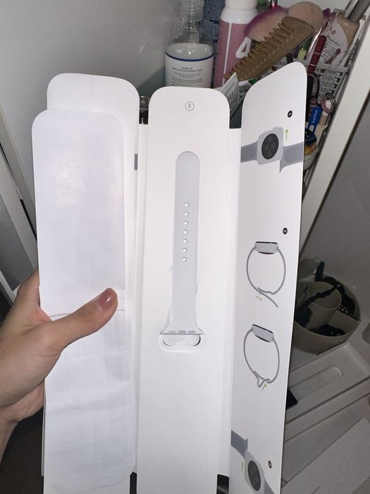 Срочно продам Apple Watch