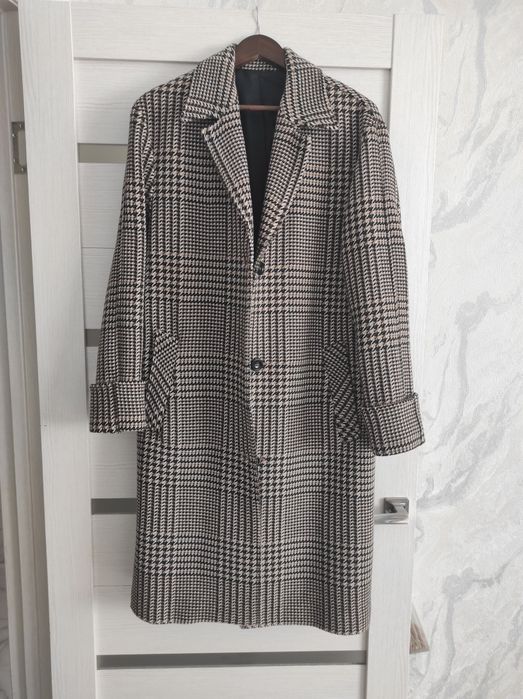 Продам пальто ZARA, новое, Астана
