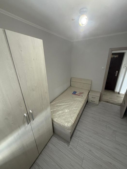 Ofer spre închiriere Apartament 3 Camere zona Spitalului Nou