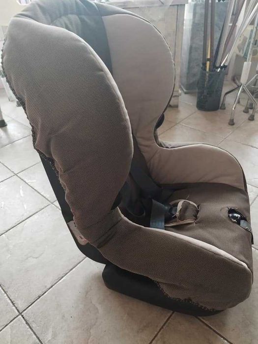 Детско столче за кола до 18кг.