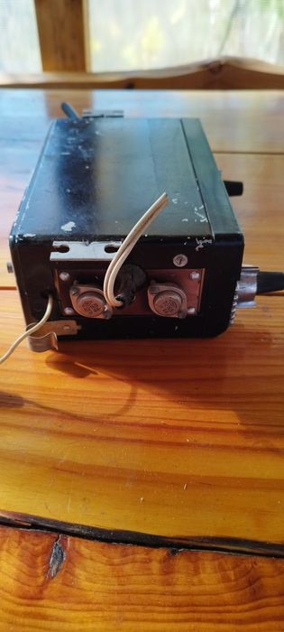 Ретро радио за кола