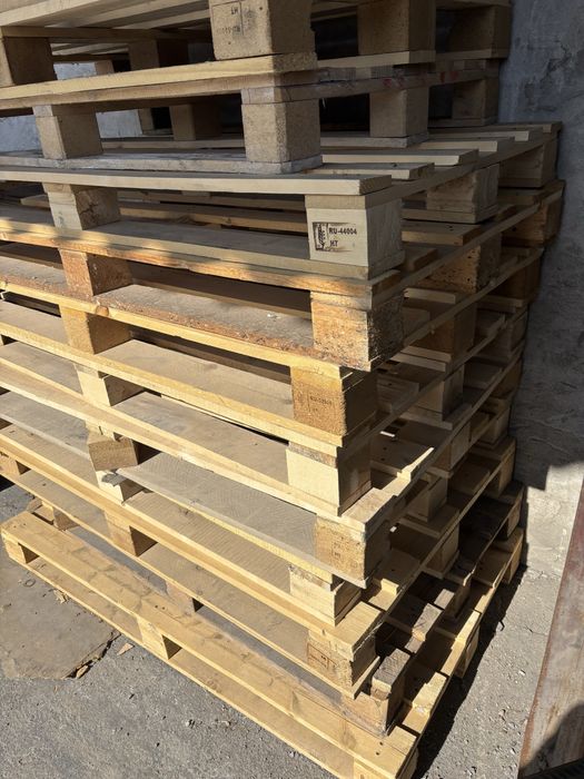 Продам поддоны самовывоз