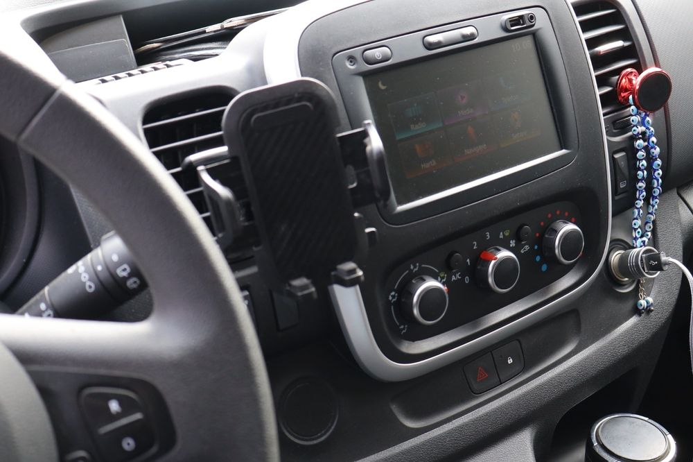 Renault Trafic 2020 8+1 long *RATE*