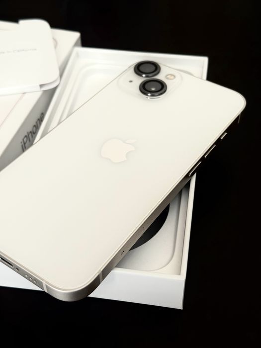 iPhone 13 белый 128гб