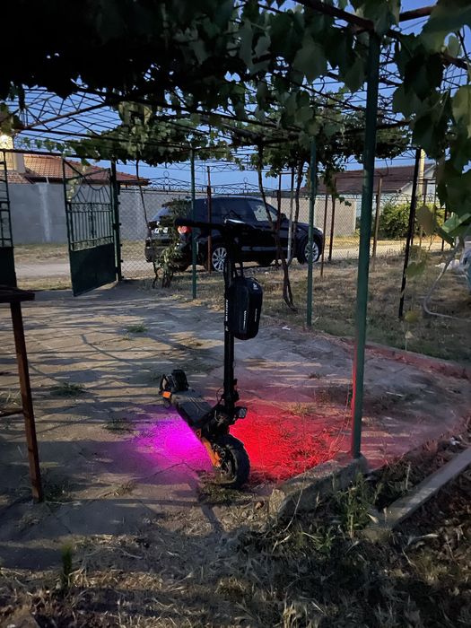 Електрическа тротинетка ,,KUKIRIN G2pro”