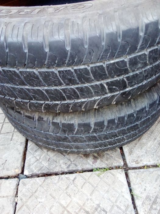 Бусови  гуми 195.60.16 C