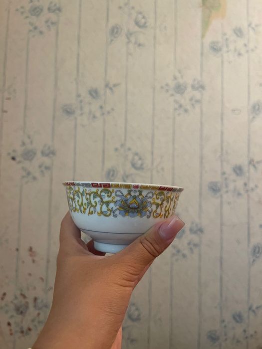 одна по 100тенге