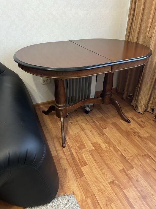 Продам кресло-качалку. Стол