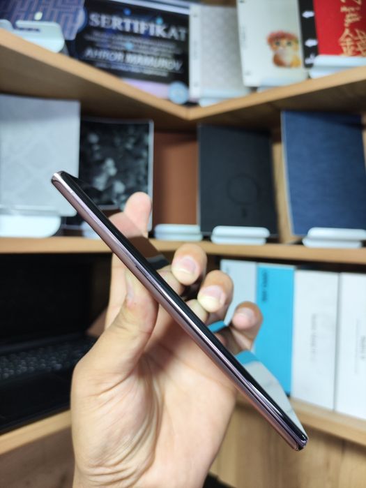 Samsung note 20 ultra 12/256 Burgundy rang holati idealll