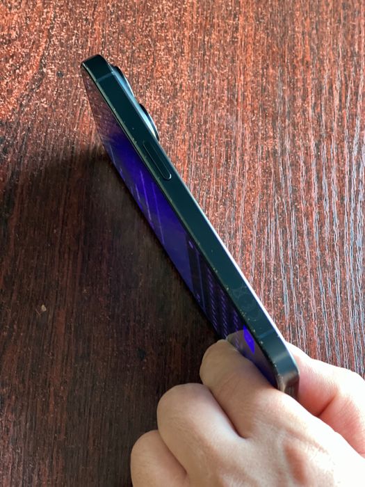 Продам iPhone 15 pro