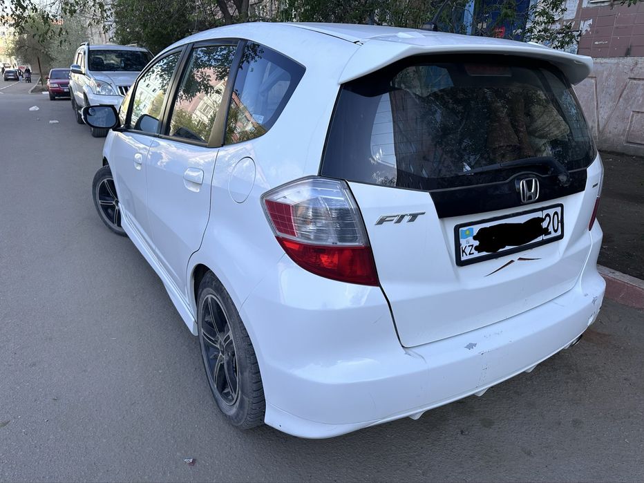 Honda fit Авто..