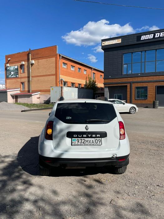Рено дастер продаю