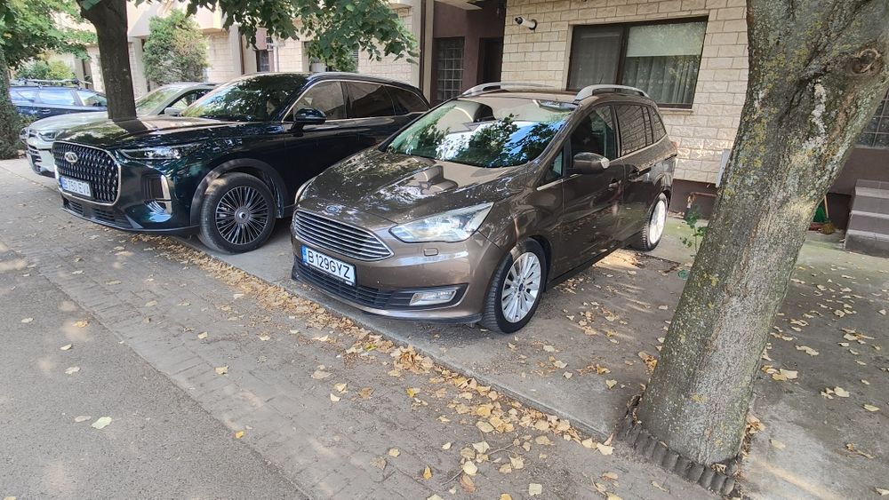 FORD Grand C-MAX