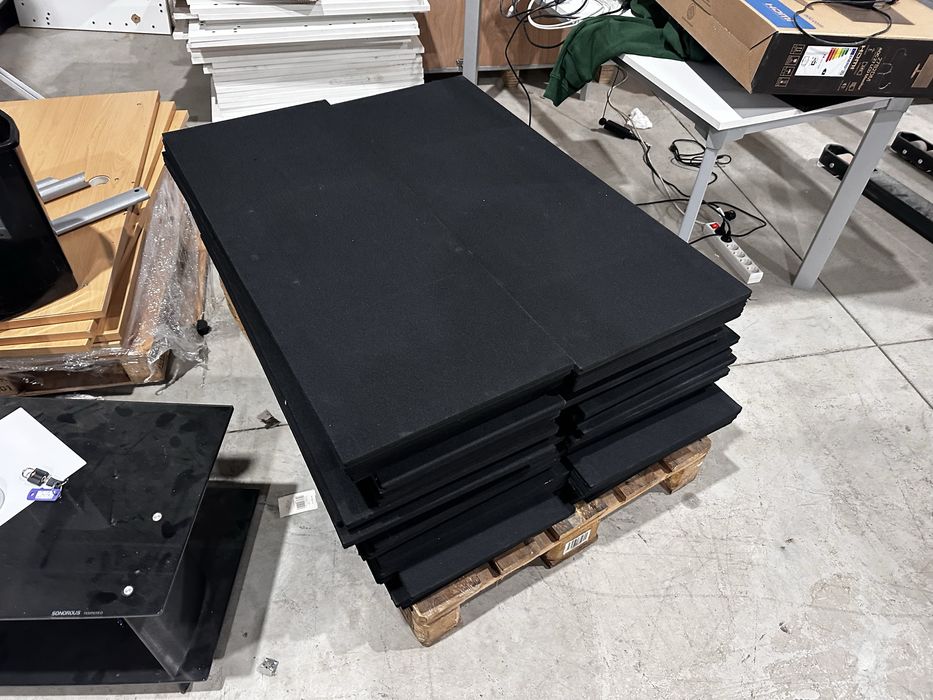 Черни тапицирани прегради – 108х42х2 см – 30 бр.