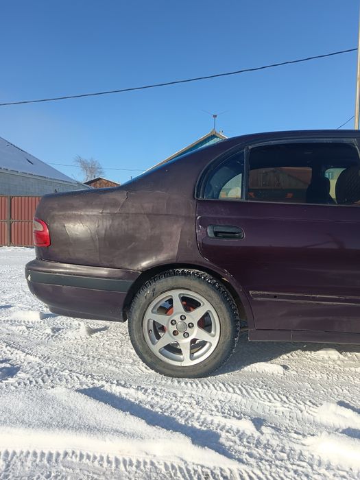 Тойота Карина е 92