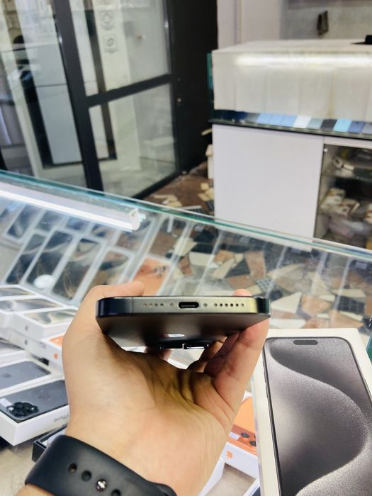 iPhone 15 Pro Max 256 gb black