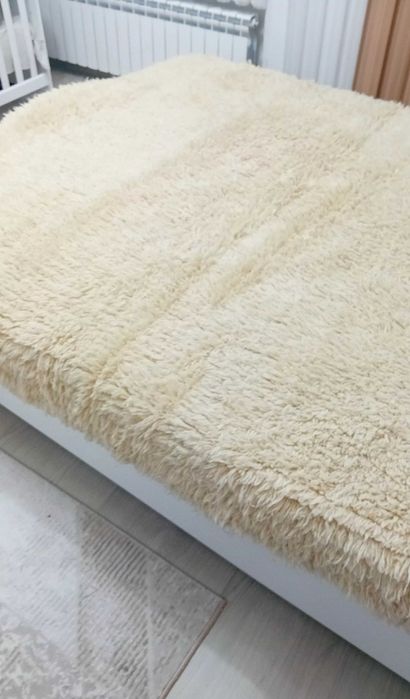 Уникален ръчно тъкан губер