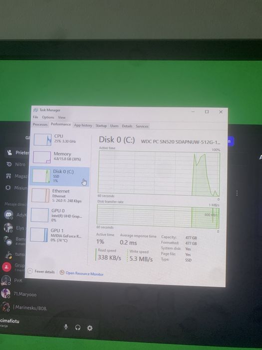 setap cu laptop si munitori