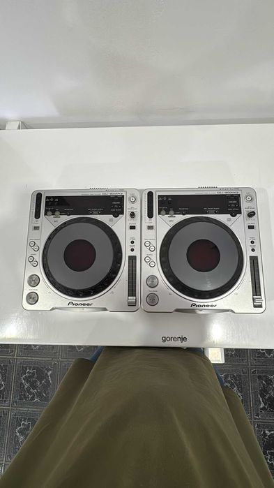 Scule muzică Reloop RMX60 Reloop RMX60 - CDJ 800mk2 -