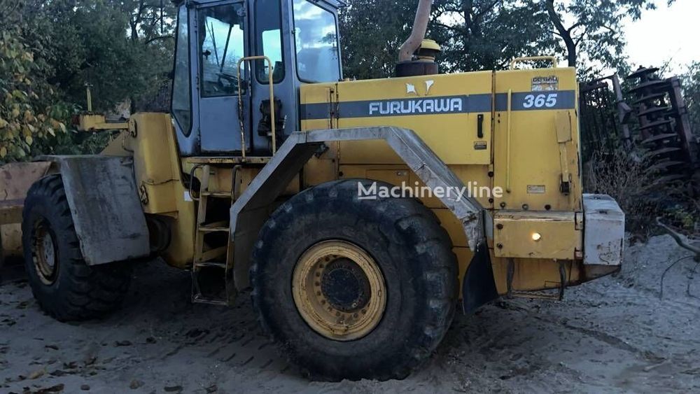 Carcasă cutie de viteză pentru încărcător frontal Furukawa 365