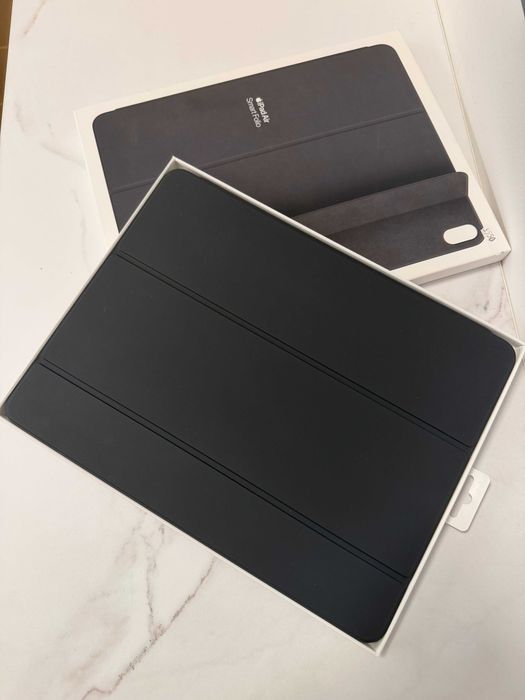 Husa de protectie Apple Smart Folio - iPad Air 13" - Charcoal Gray ! NOU !