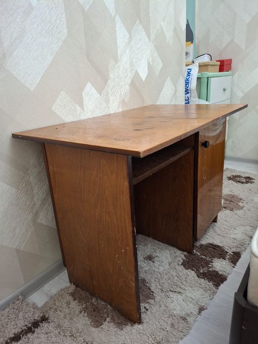 Срочно продам шкаф