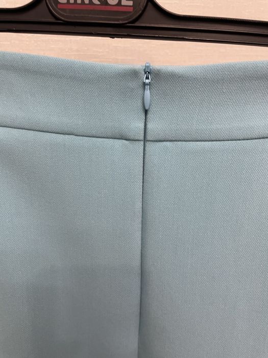 Продам   новый костюм.