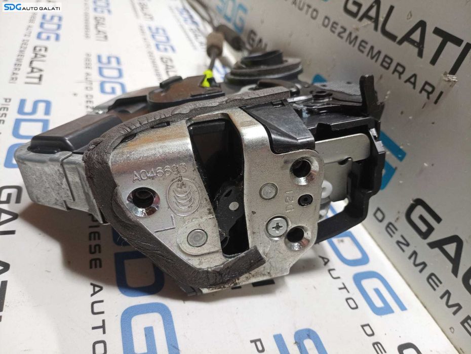Broasca Incuietoare Usa Portiera Stanga Spate Toyota Rav 4 2006 - 2013 Cod A046693 [M4768]