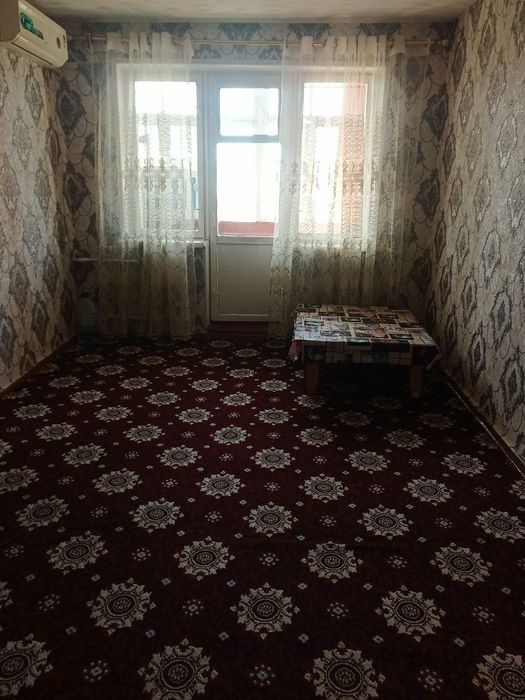 Учкурган шаҳар дўстлик кучада 3 хонали квартира сотилади