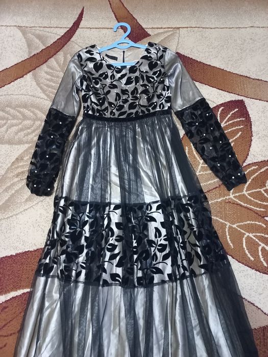 Вечерние платья длинное на продажу