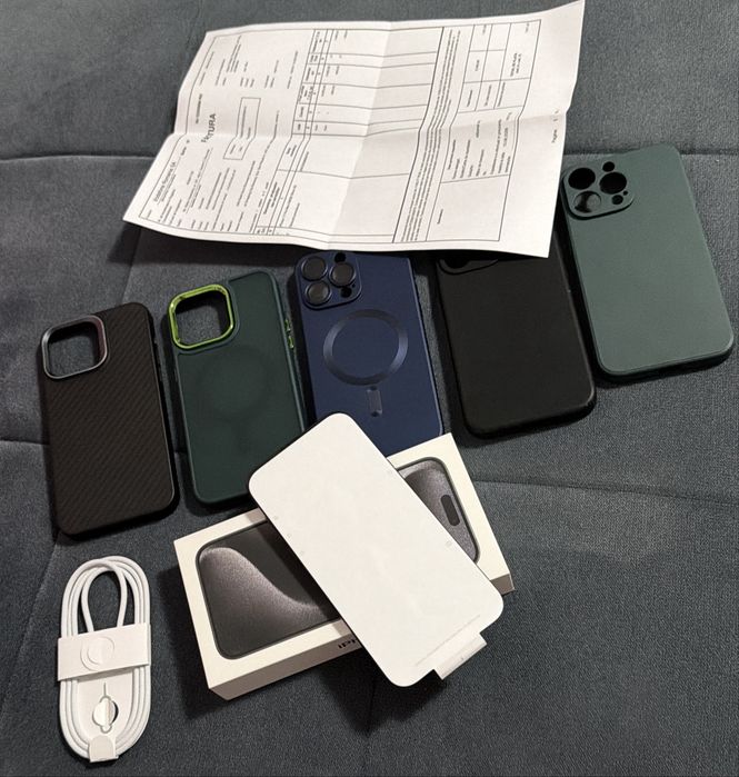 Vand Iphone 15 PRO MAX CA NOU