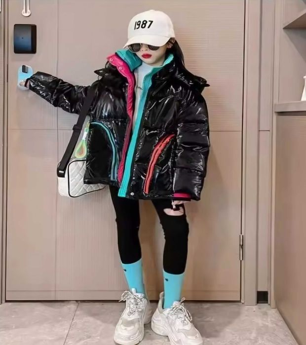 Яке за момиче с мокър ефект