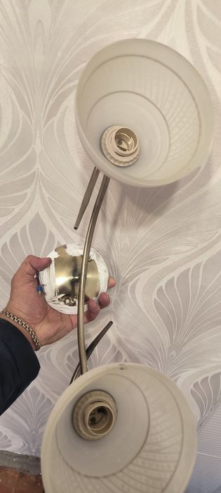 Люстра на 2 плафона