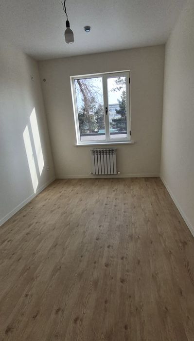 Risoviyda 2 xonali uy sotiladi. Ipoteka ham bo'ladi. Boshiga 26 000 $