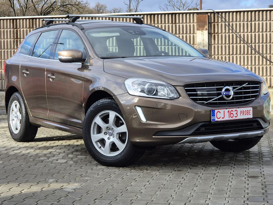 Volvo XC 60 Euro6/Rate,Distronic,Lane/Side Assist,Xenon,Cameră,Soft Close