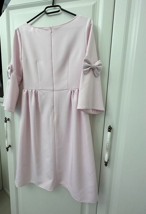 Rochie-2 modele roz si alb