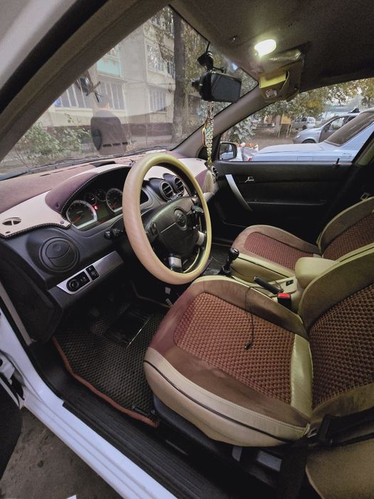 Продаётся Nexia 3