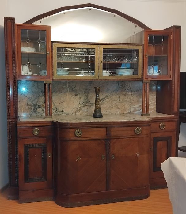 Mobilă veche lemn masiv nuc