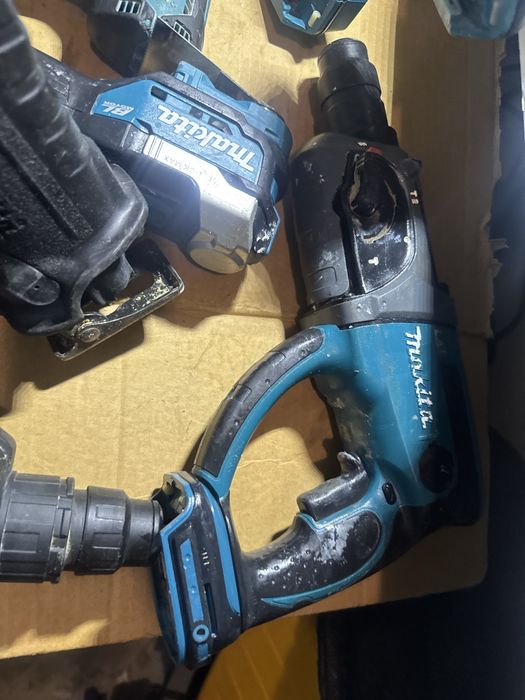 Scule Makita pe baterie