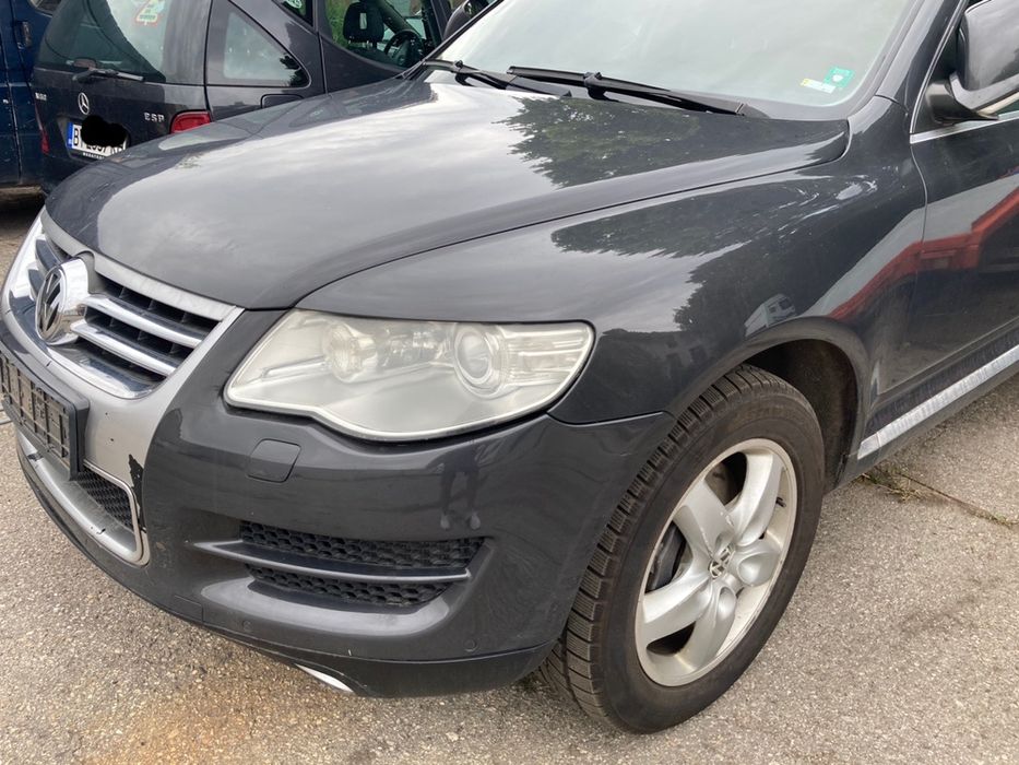 VW touareg V10 5.0TDI 2 броя на части!
