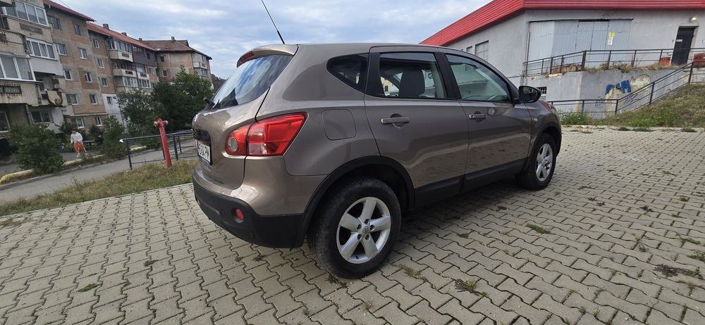Vand Nissan Qashqai 1.6 2008