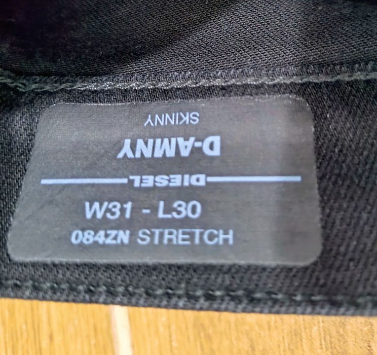 Blugi Diesel bărbați