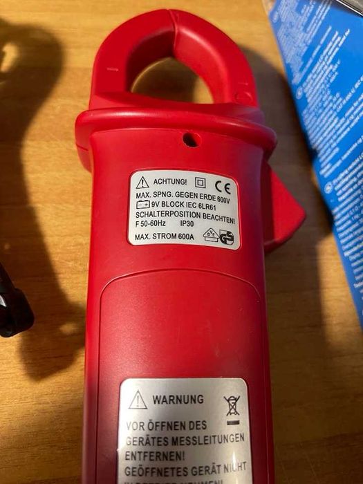 AC/DC амперклещи Benning CM 5