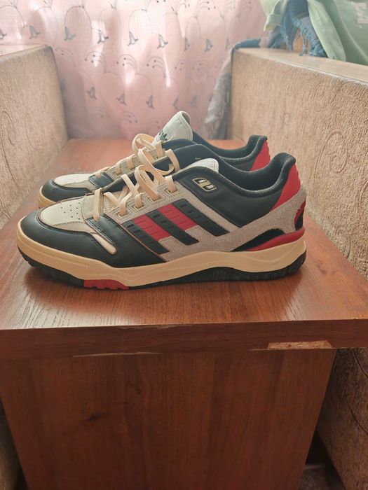 Кроссовки adidas - Limited Edition original Дёшево!!!