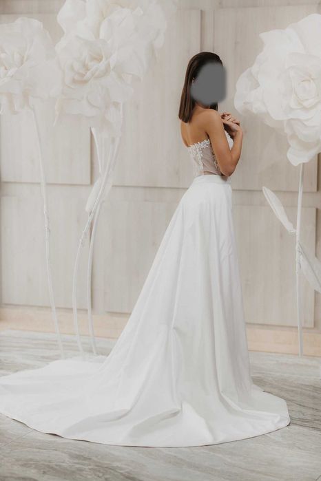 Rochie de miresa, tip salopeta