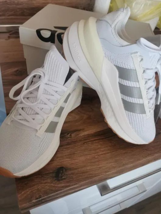 Дамски маратонки Adidas 36