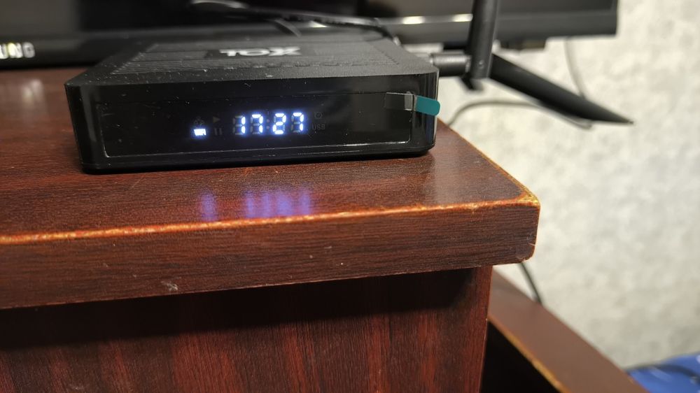 TOX1 Android tv box