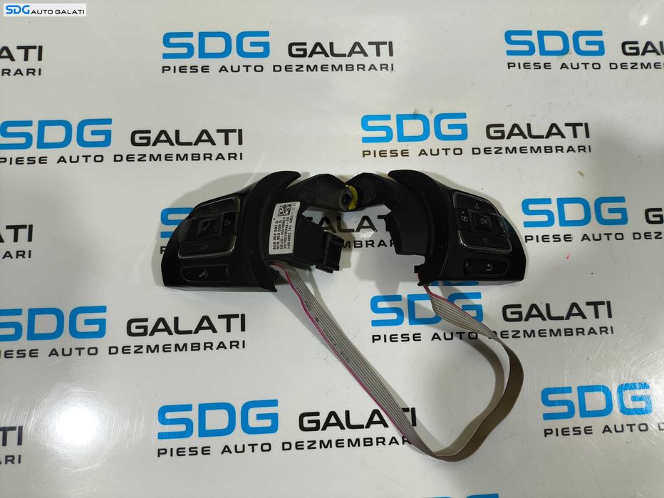 Buton Butoane Volum Comenzi Volan Volkswagen Golf 6 2008 - 2013 Cod 3C8959537D 3C8959538G [L6101]